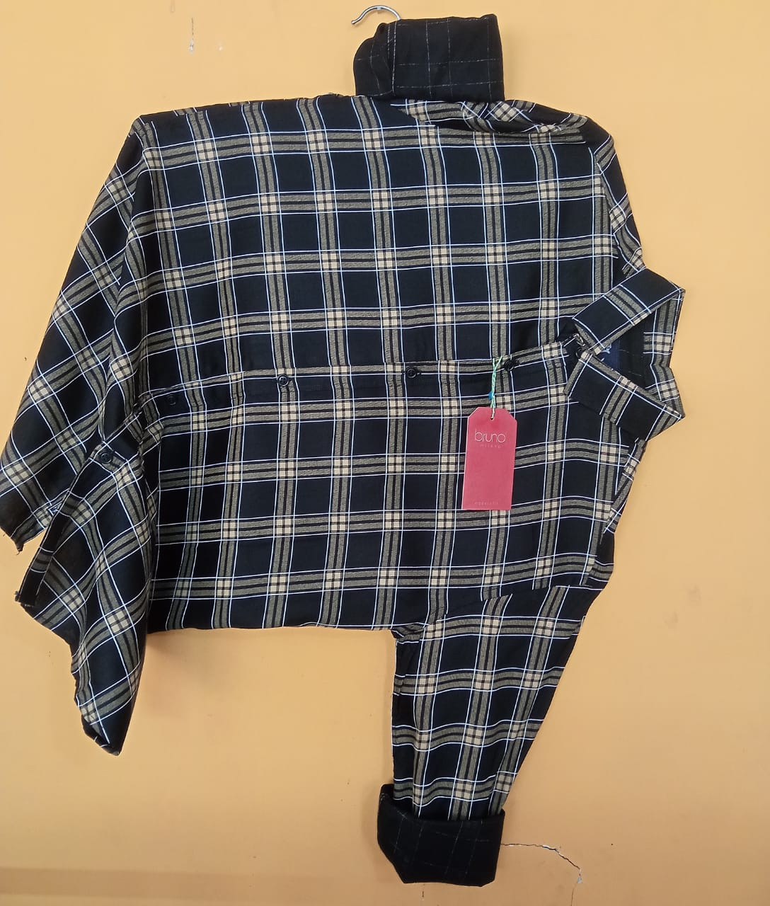 New primeum Chacks Shirt