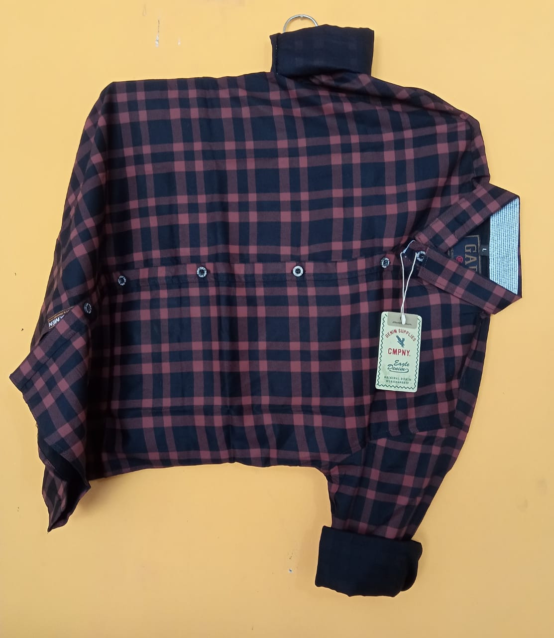 New primeum Chacks Shirt