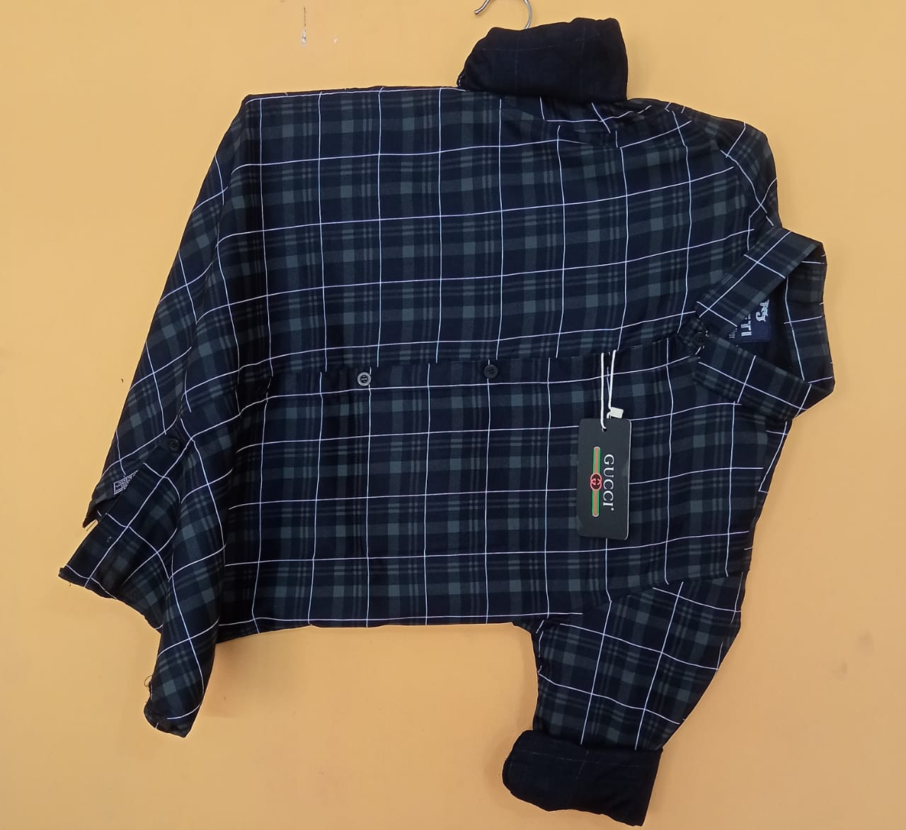 New primeum Chacks Shirt